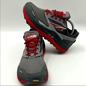 ALTRA OLYMPUS 2.5 SIZE 10 MENS SHOES